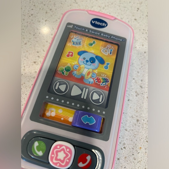 VTech touch and swipe baby phone in pink - Picture 3 of 4